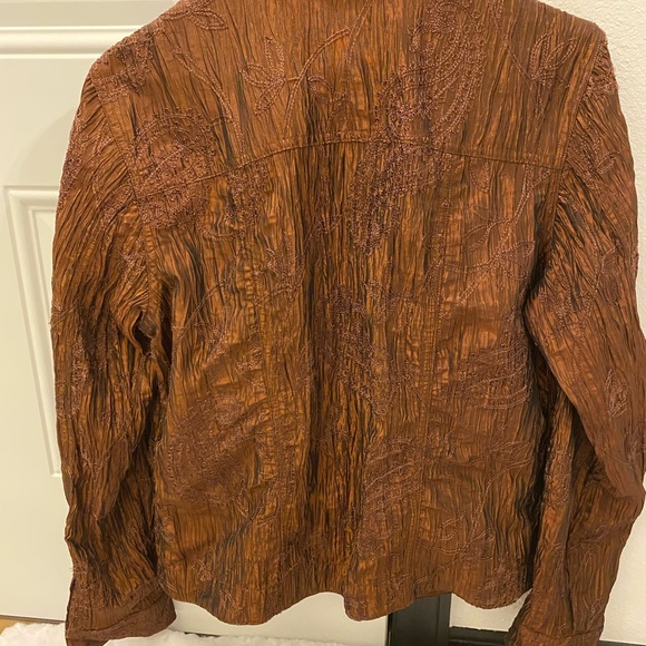 Coldwater Creek Ladies Brown Embroidered Button Down Crop Jacket - S - EUC - Picture 8 of 9